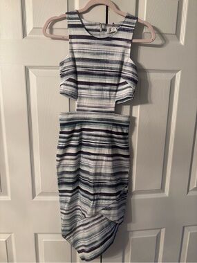maurie and eve blue and white dress Womens Dresses